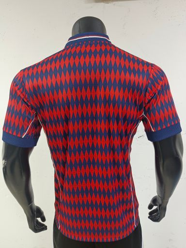 FC Bayern 2025/26 Travel shirt (Red / Blue) 