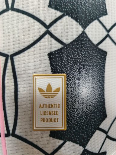 Juventus 2025/26 Tarvel Shirt 6(White / Black / Pink)