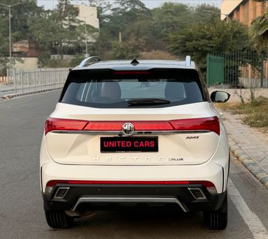 MG Hector Plus | Petrol | Delhi | 2023