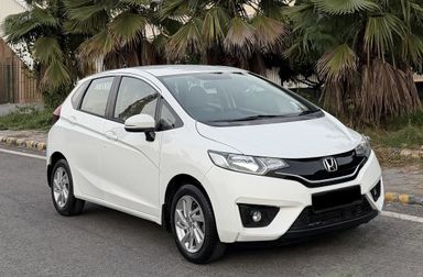 Honda Jazz | Petrol | Delhi | 2018