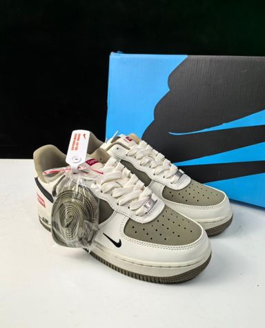 AIRE FORCE 1 LOW 
