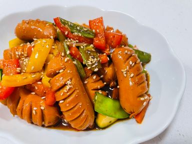 소세지야채볶음 Stir fried sausages with vegetables 