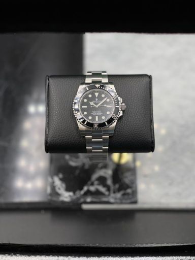 Rolex Submariner No Date 40mm 114060