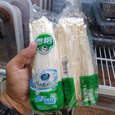 Jamur Enoki 