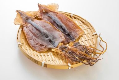 Dried squid (마른오징어 2마리)