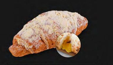 Homemade Salted Egg Lava Croissant 🥐 2pcs per pack