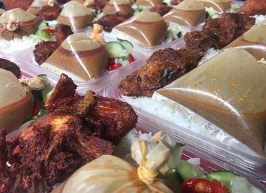 Nasi Ayam Goreng Berempah