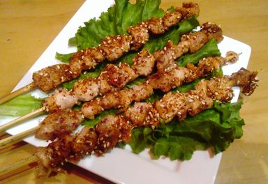 BBQ Chicken Sticks    烤鸡肉串  (4 pcs)