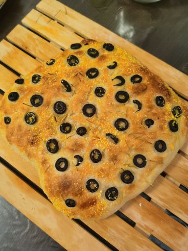 Focaccia Bread [Olive & Rosemary] 