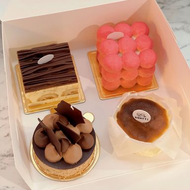 Quad Cake Box Set