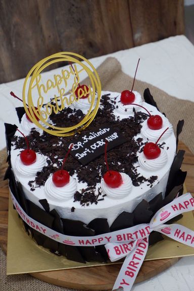 BLACKFOREST CAKE