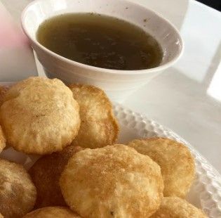 Panipuri Half Set (Puris+Spiced Water/ Puris+Stuffing only)