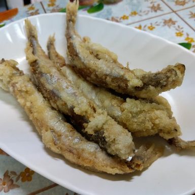 #10 Fried Shisamo (Eggs Fish) (5pcs) 炸多春鱼 (5条)