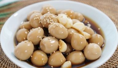 메추리알  장조림 / Braised Quail Eggs in Soy Sauce 