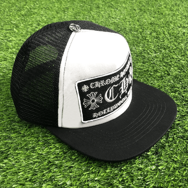 CH FLAT PEAK BLACK AND WHITE