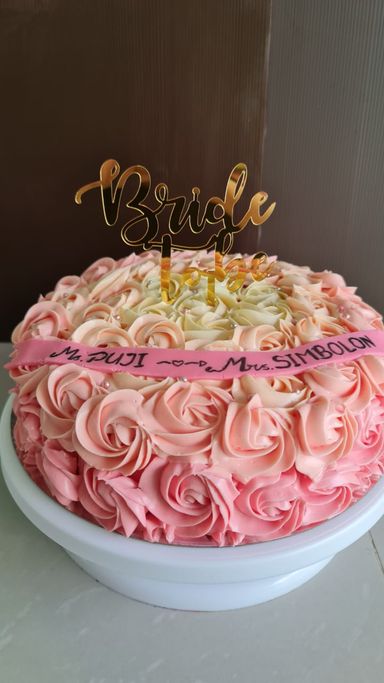 Buttercream Cake