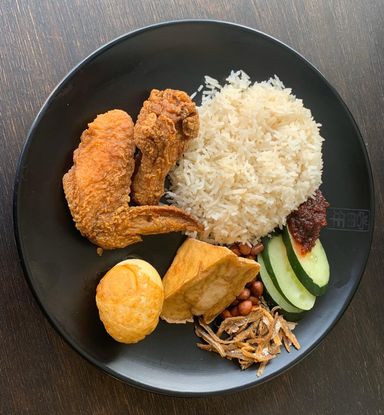 👍 *NASI LEMAK SET* 