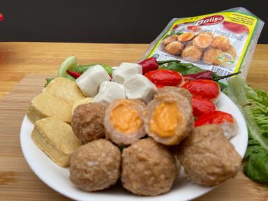 Chicken Cheese Ball (鸡肉芝士丸)