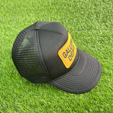 GD CURVE PEAK LOGO BLACK
