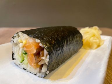 太巻き フルサイズ Full size Futomaki Sushi Roll