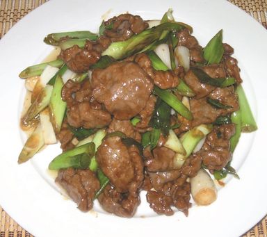 Stir Fried Beef with Spring Onion   葱爆牛肉