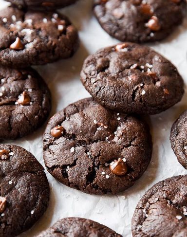 Salted Dark Chocolate Cookies