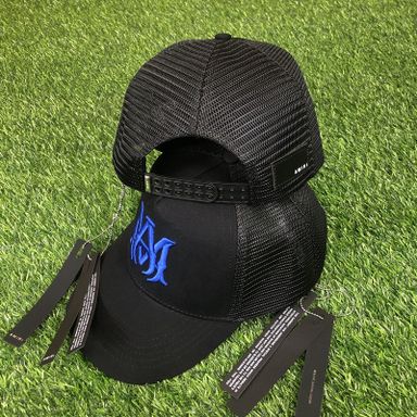 AMIRI CURVED PEAK BLACK AND BLUE LOGO