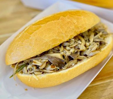 07. Sauteed Mushroom & Cheese Sandwish 