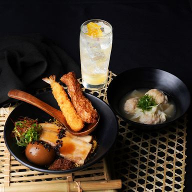 Singapore Style Ramen (Medium) Set with Drink