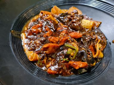 1. Black Bean Xiang Guo Base 豉汁香锅底