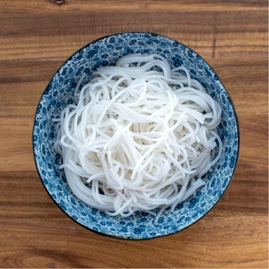 *Thick Bee Hoon* 粗米粉