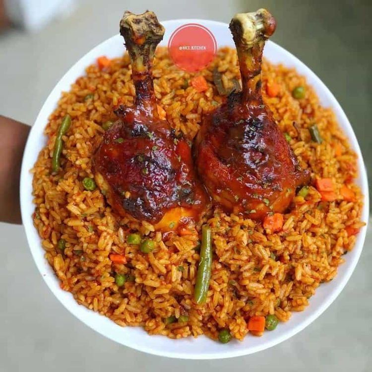 Jollof rice with chicken _0