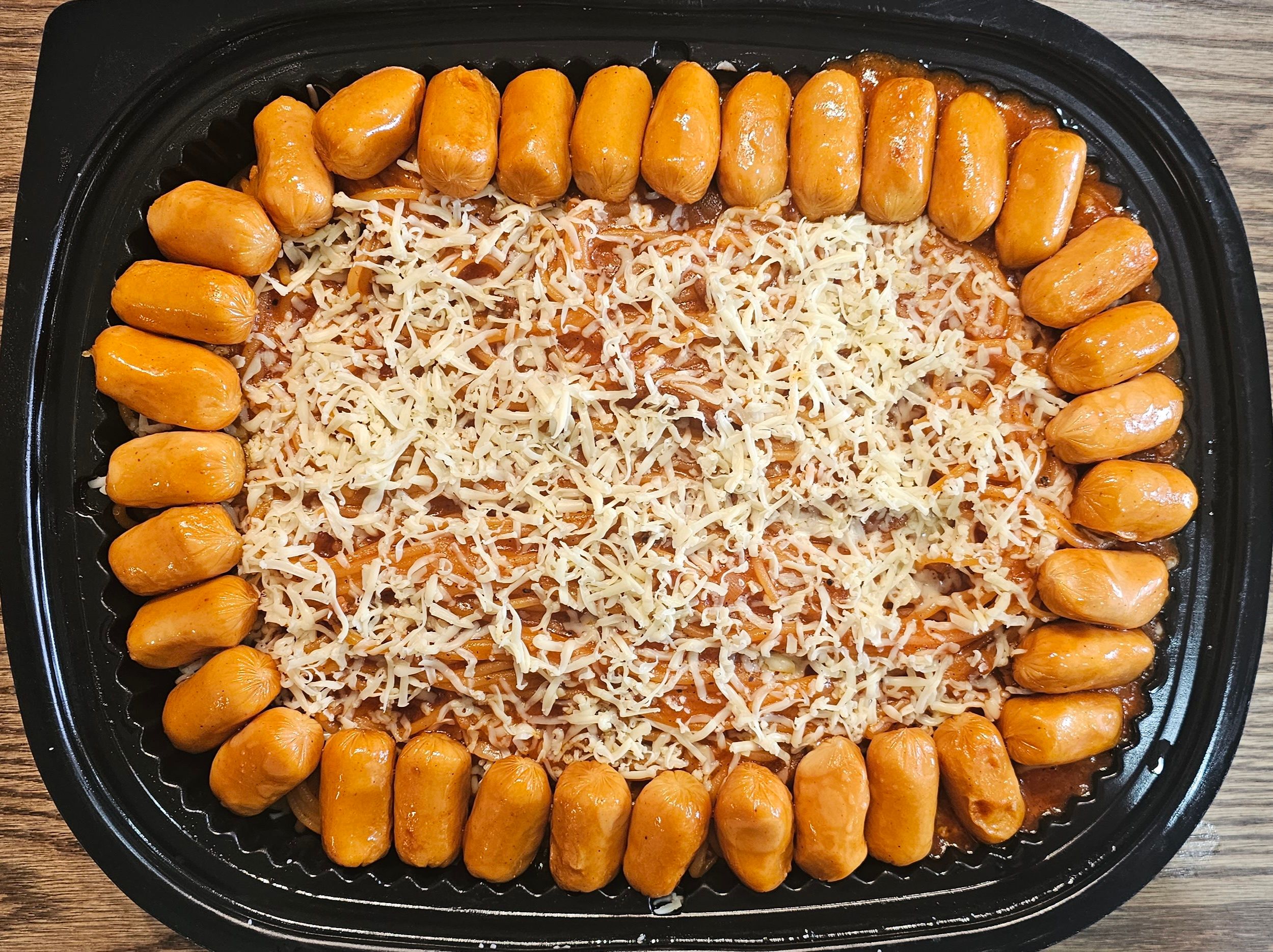 Cheesy Beef Spaghetti Party Tray