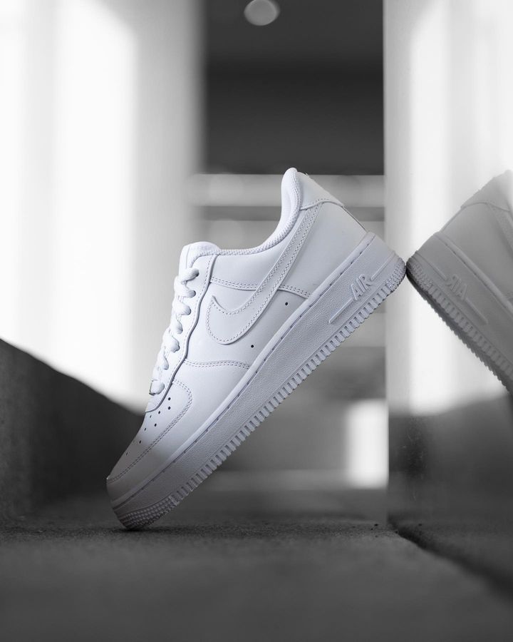 Nike Air Force 1 Low "Tripple White"