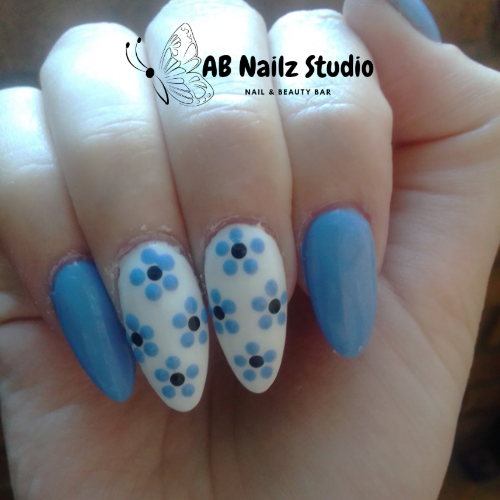 Nails Wall_8