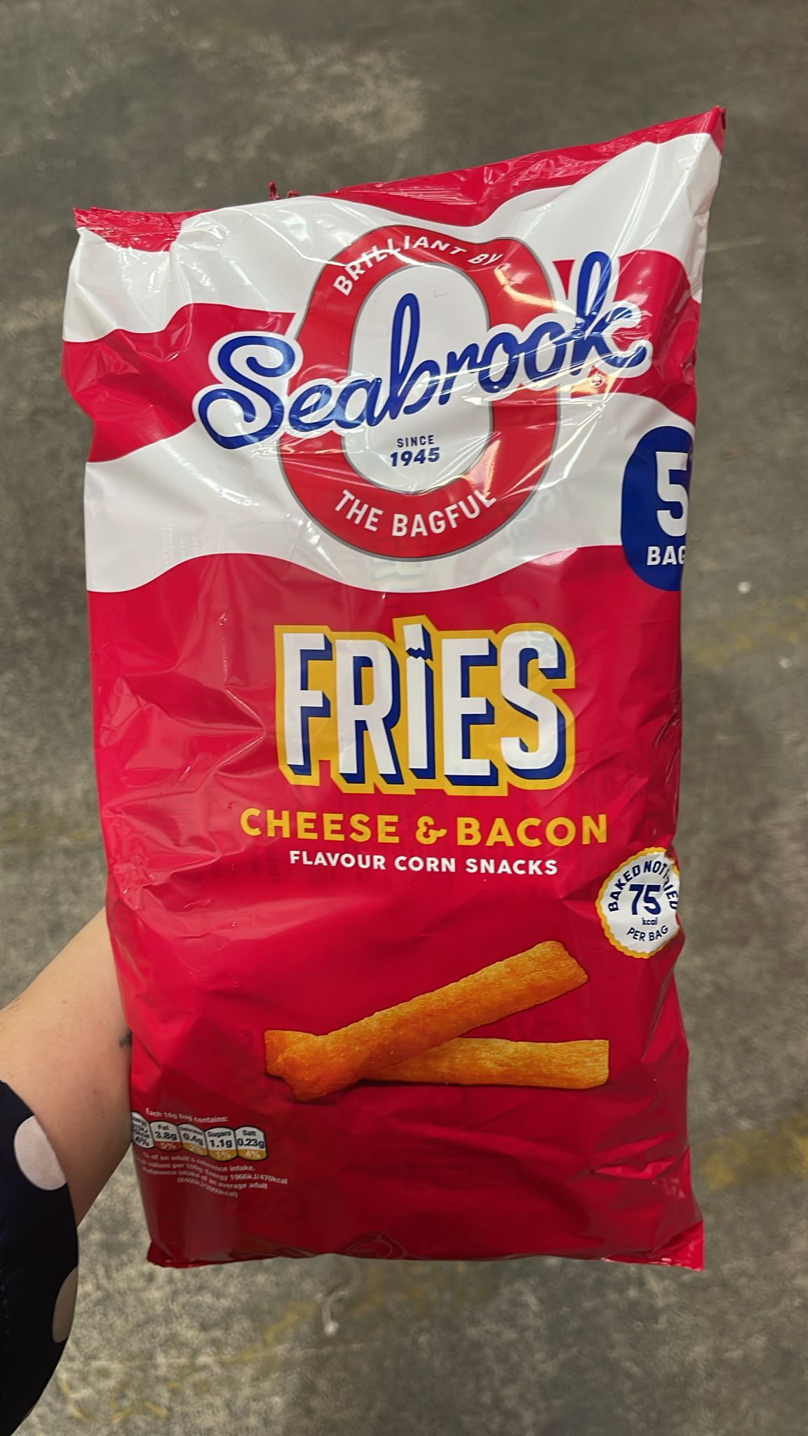 Seabrook fries cheese & bacon 5pk BBE 25/03/24 