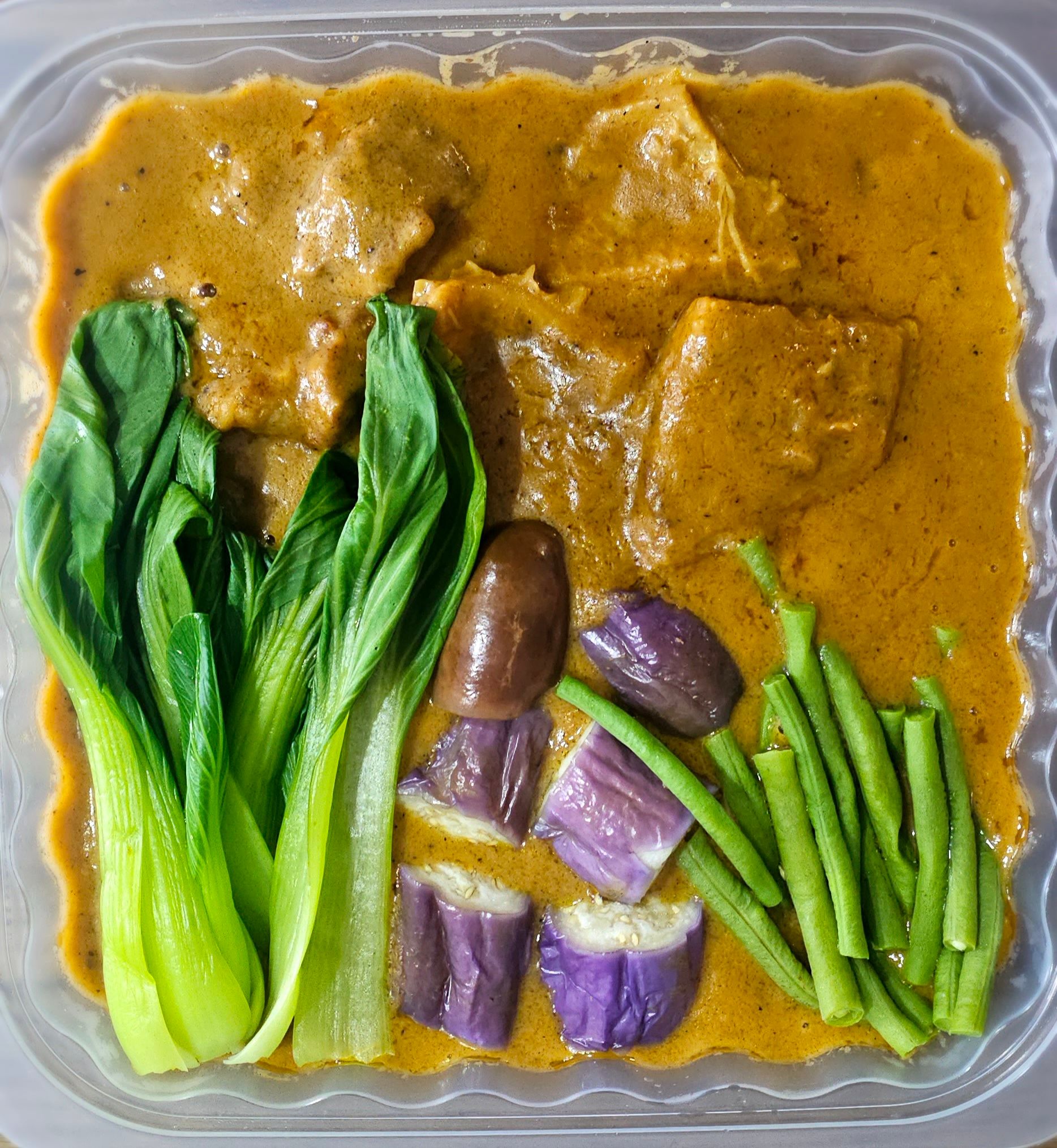 Beef with tripe Kare Kare (6 to 8pax)