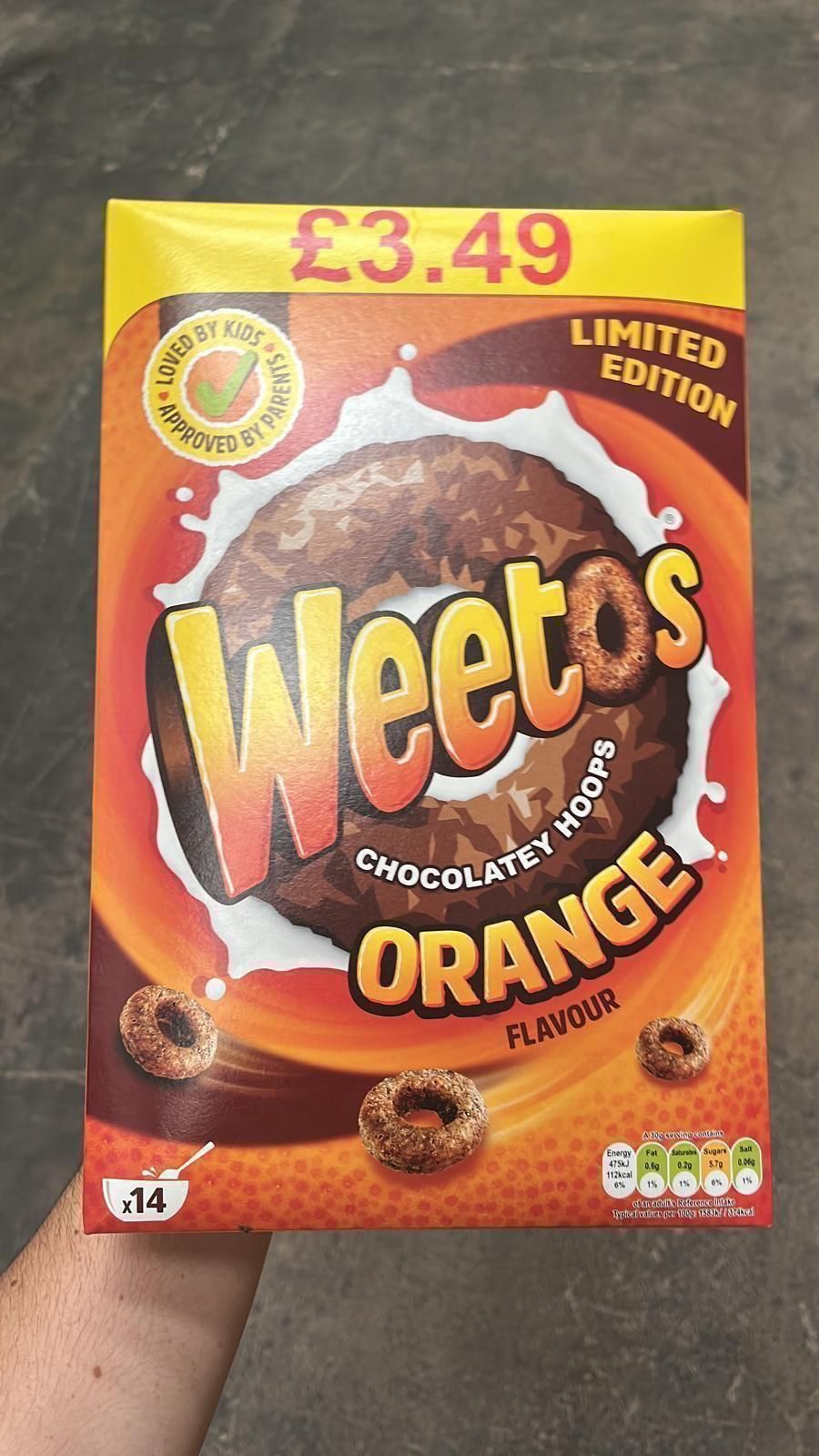 ⭐️ REDUCED PRICE ⭐️   Weetos orange chocolatey hoops 8x420g BBE 14/12/23 