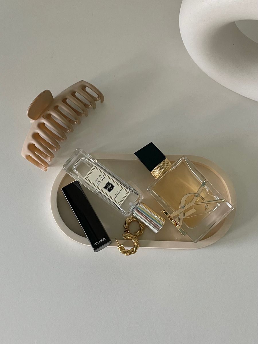 Shop your favourite luxury fragrances_0