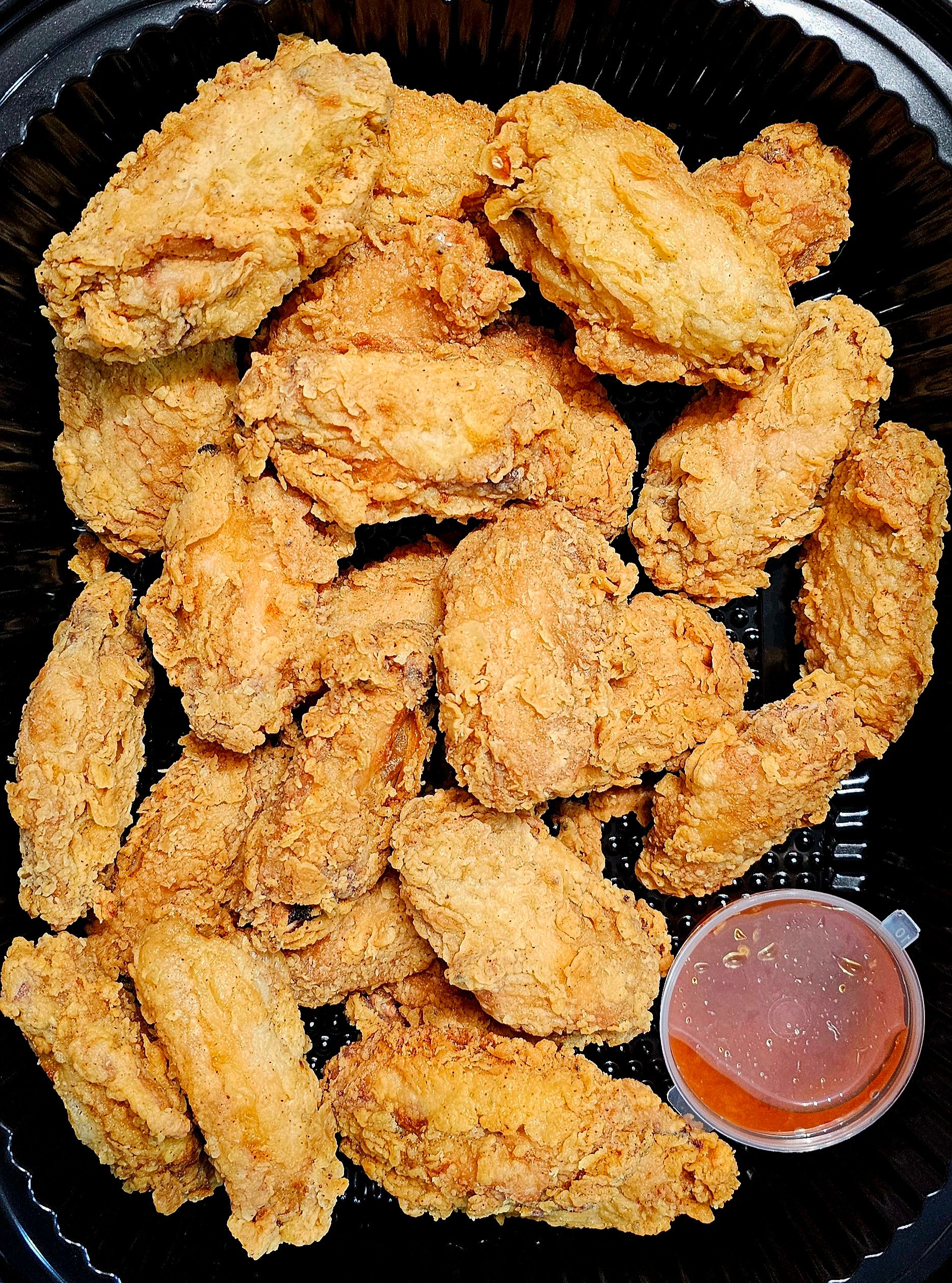 Breaded Chicken Wings Tray