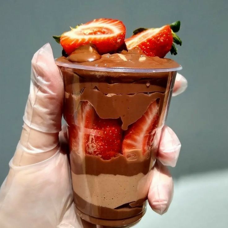 Strawberries melted chocolate