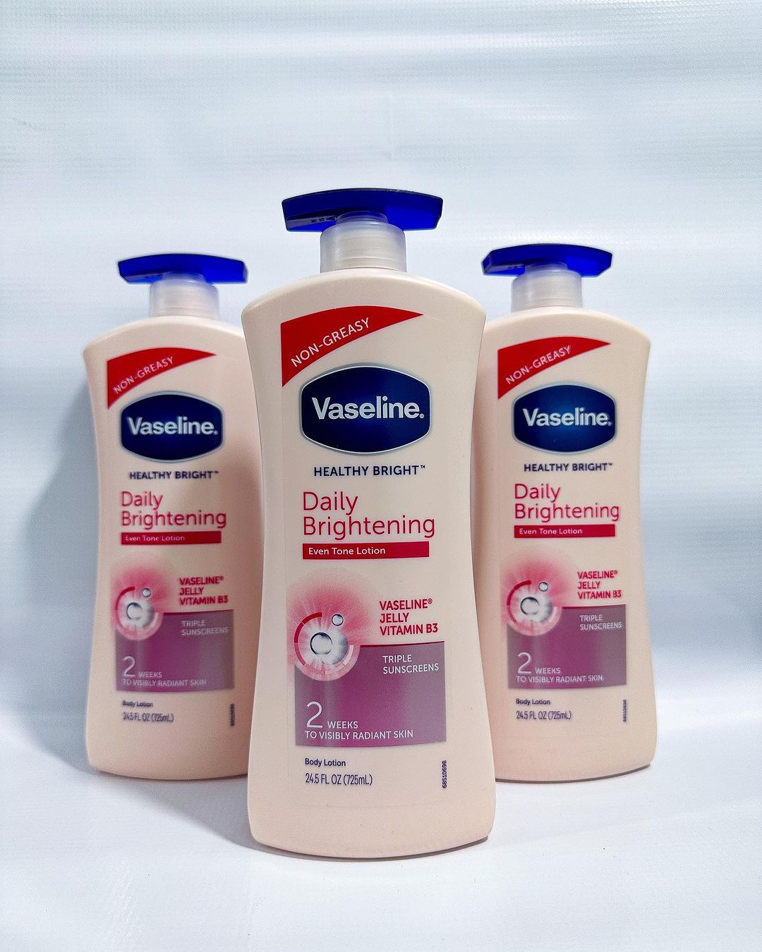 Vaseline Daily Brightening  (725ml)