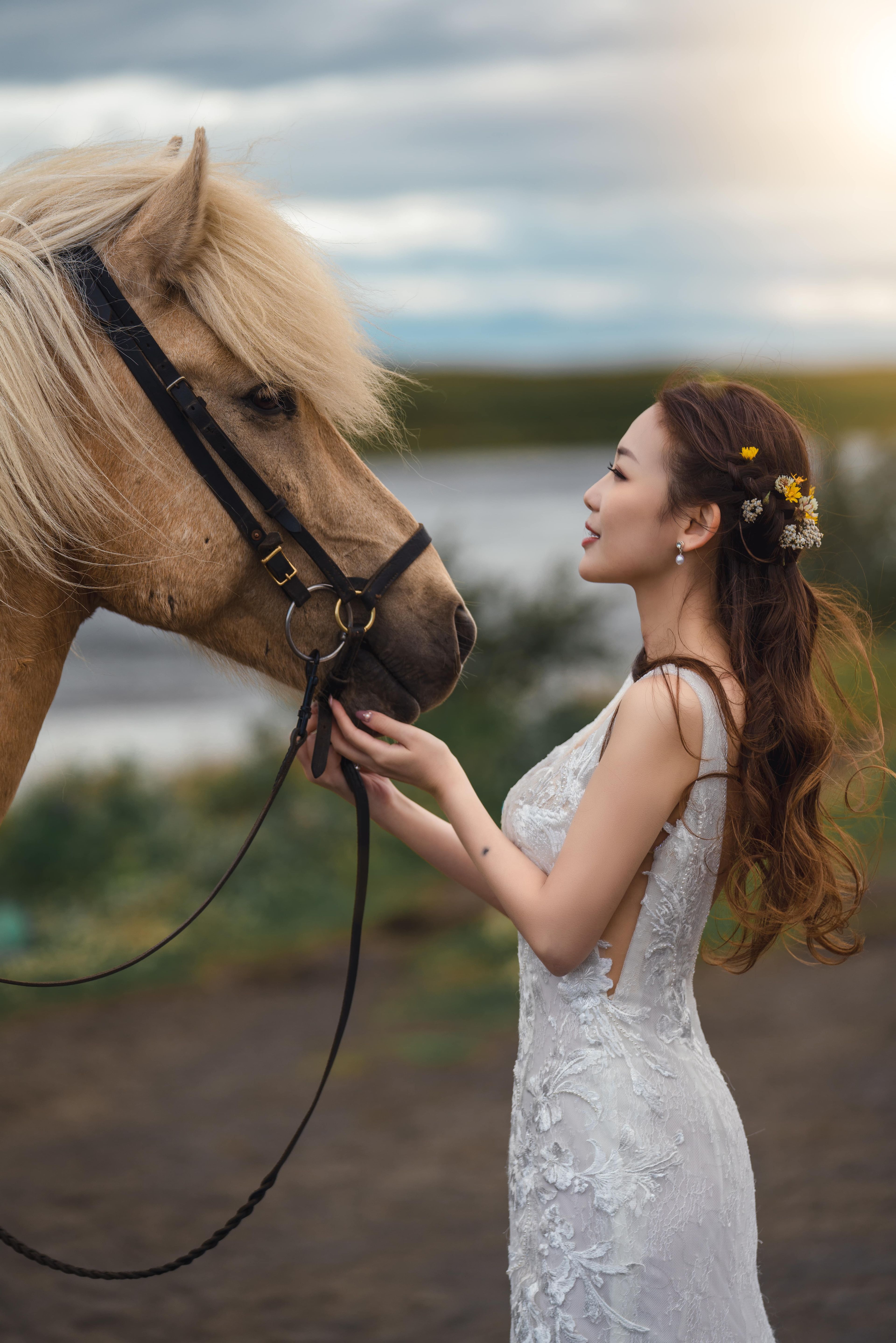 Each Dress A Lifetime Story_5