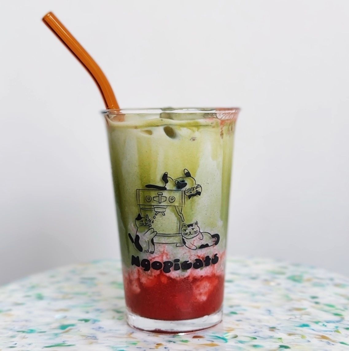 Our strawberry matcha is here! 🍓🍵_0