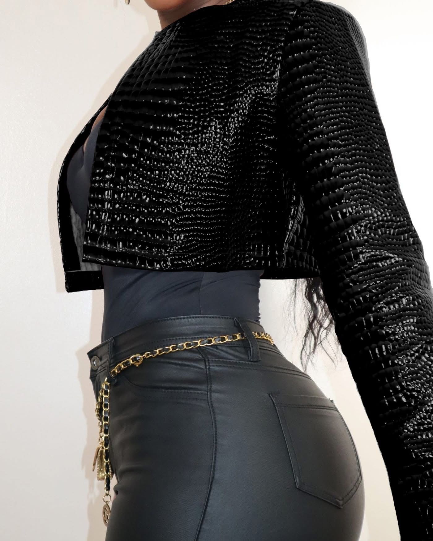 Scarlet vernom crop jacket R300._3