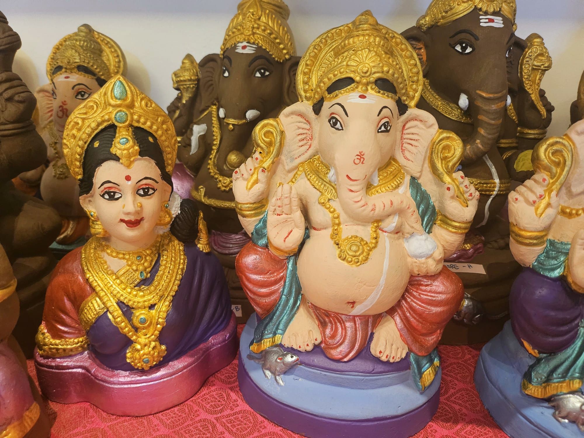 Environment friendly Clay Ganapati in Singapore_0
