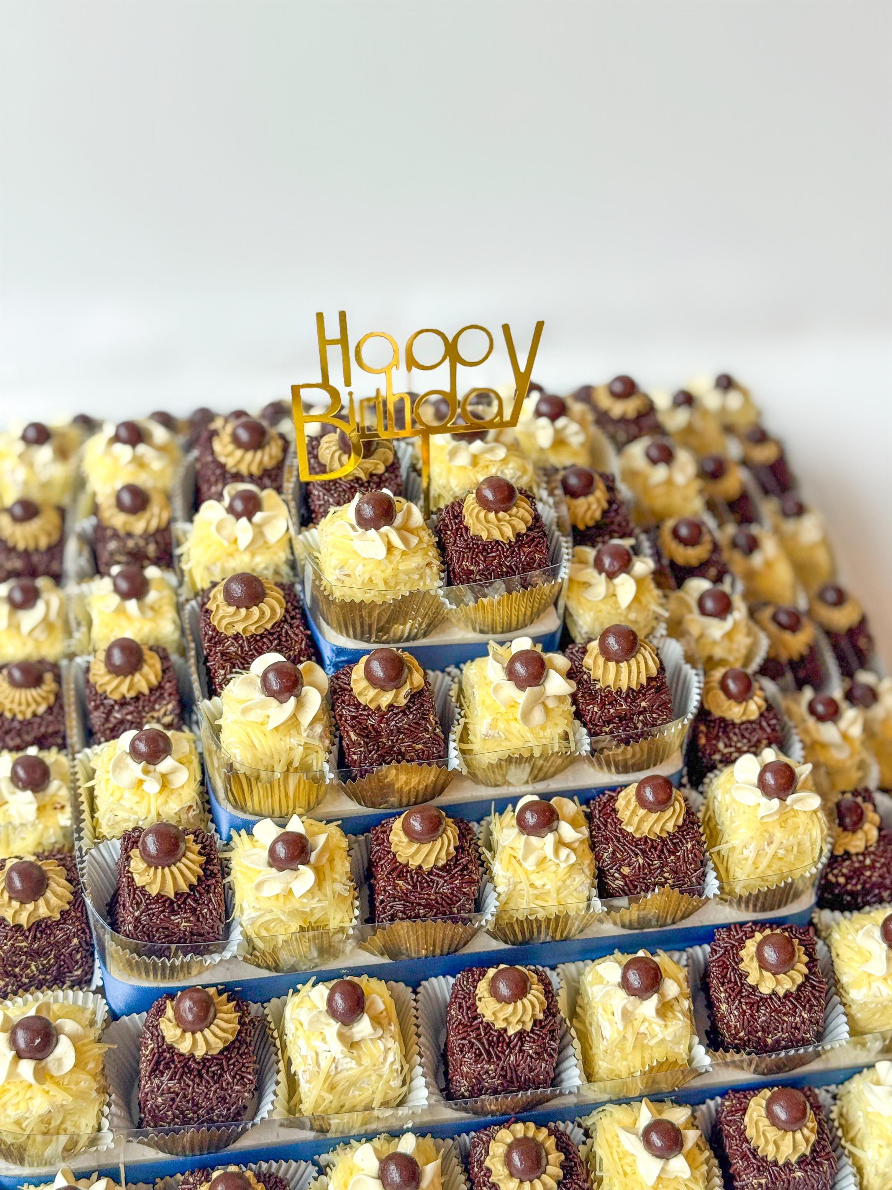 ᴍɪɴɪᴄᴀᴋᴇs ᴛᴏᴡᴇʀ 🍰_7