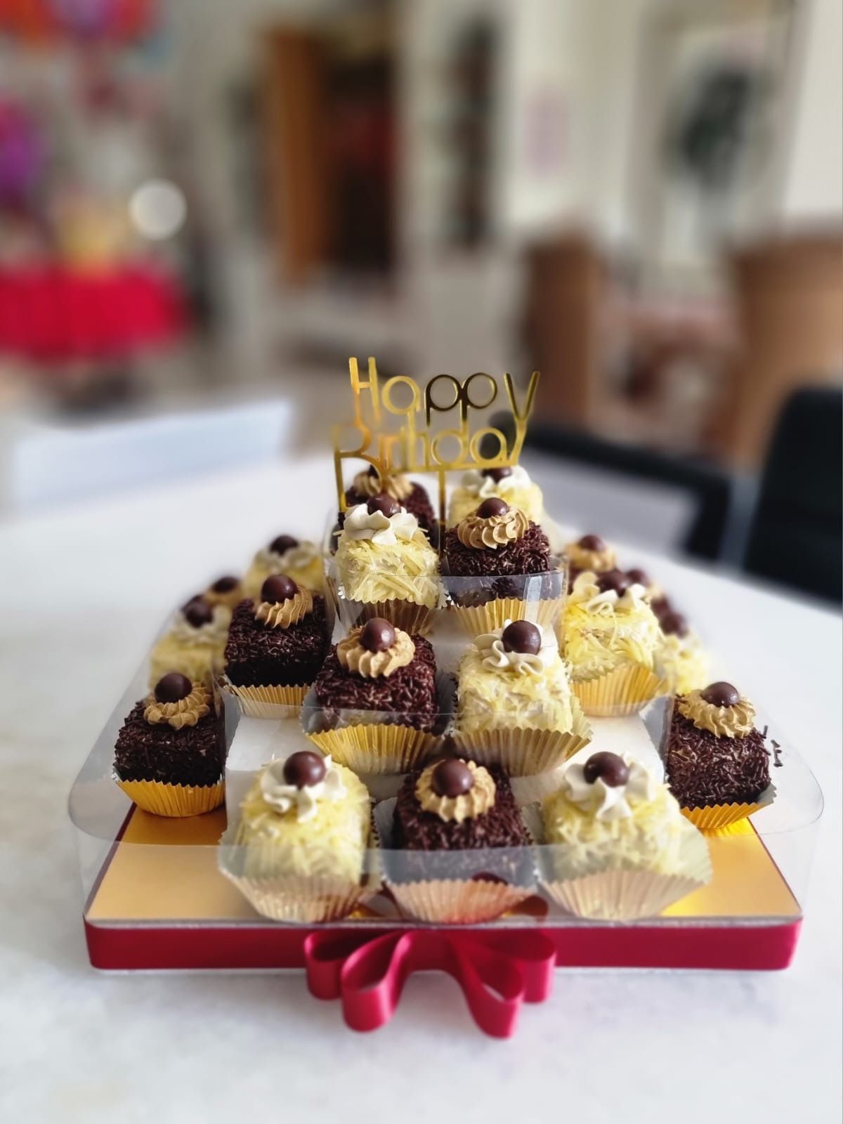 ᴍɪɴɪᴄᴀᴋᴇs ᴛᴏᴡᴇʀ 🍰_6