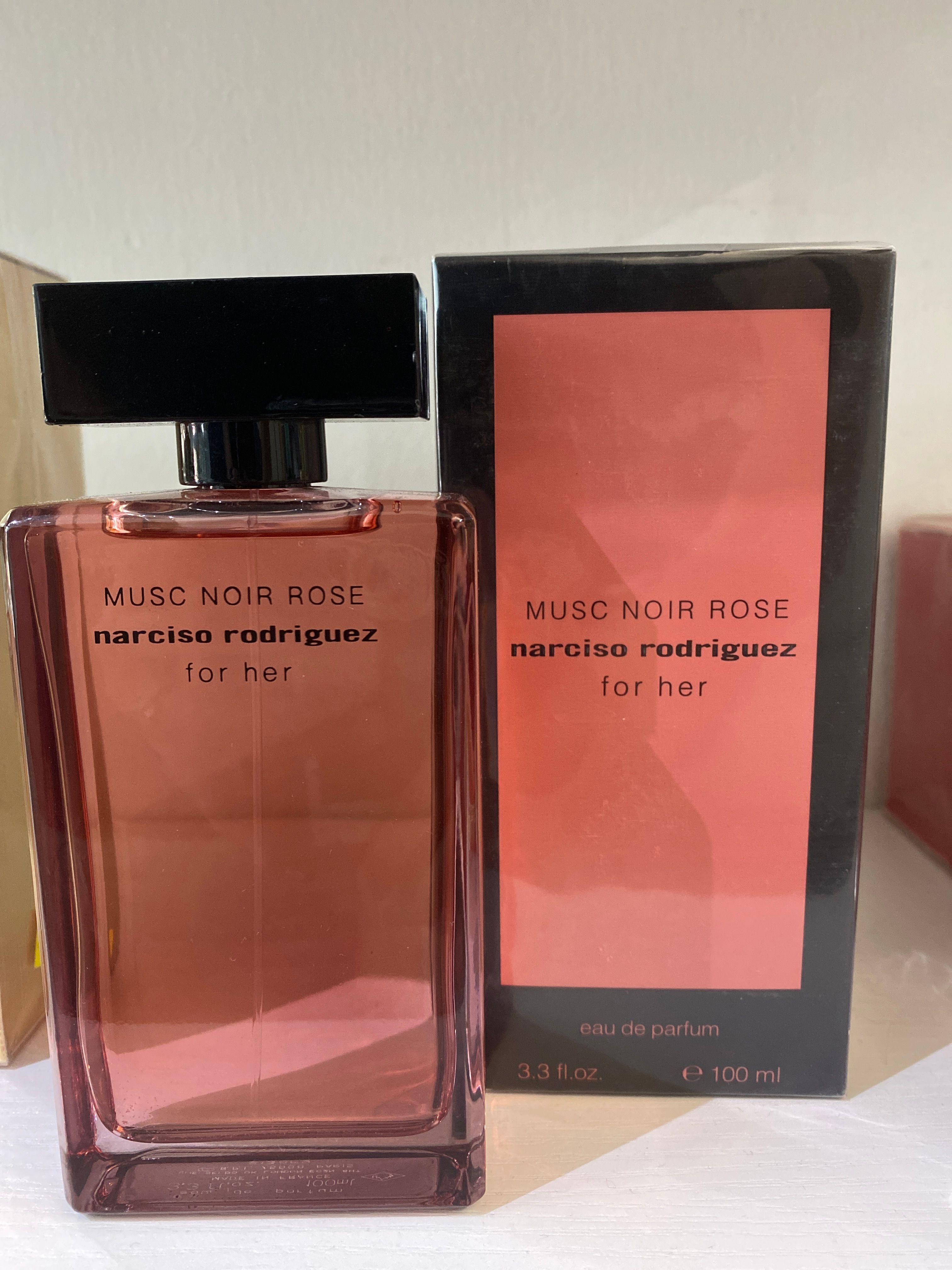 Musc noir rose narciso rodriguez for her