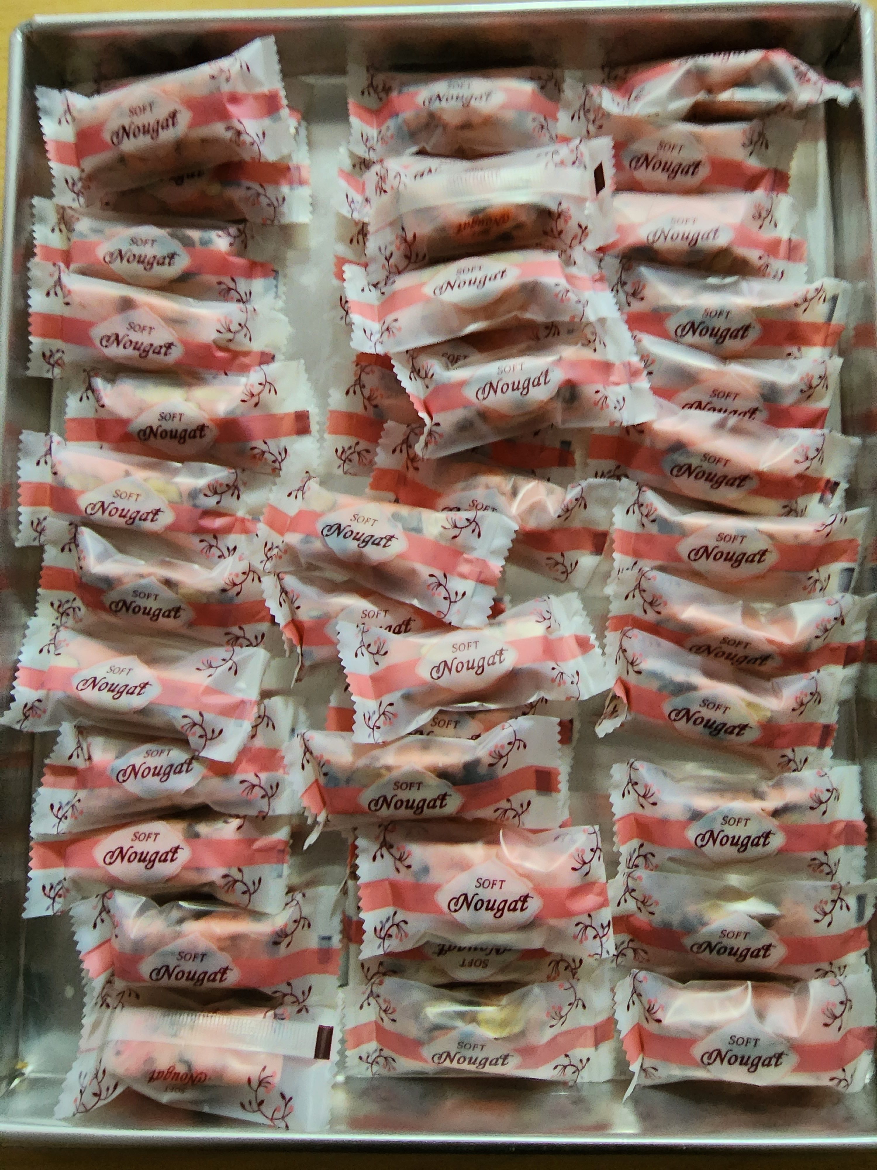 Strawberry almond nougat with dried strawberry 